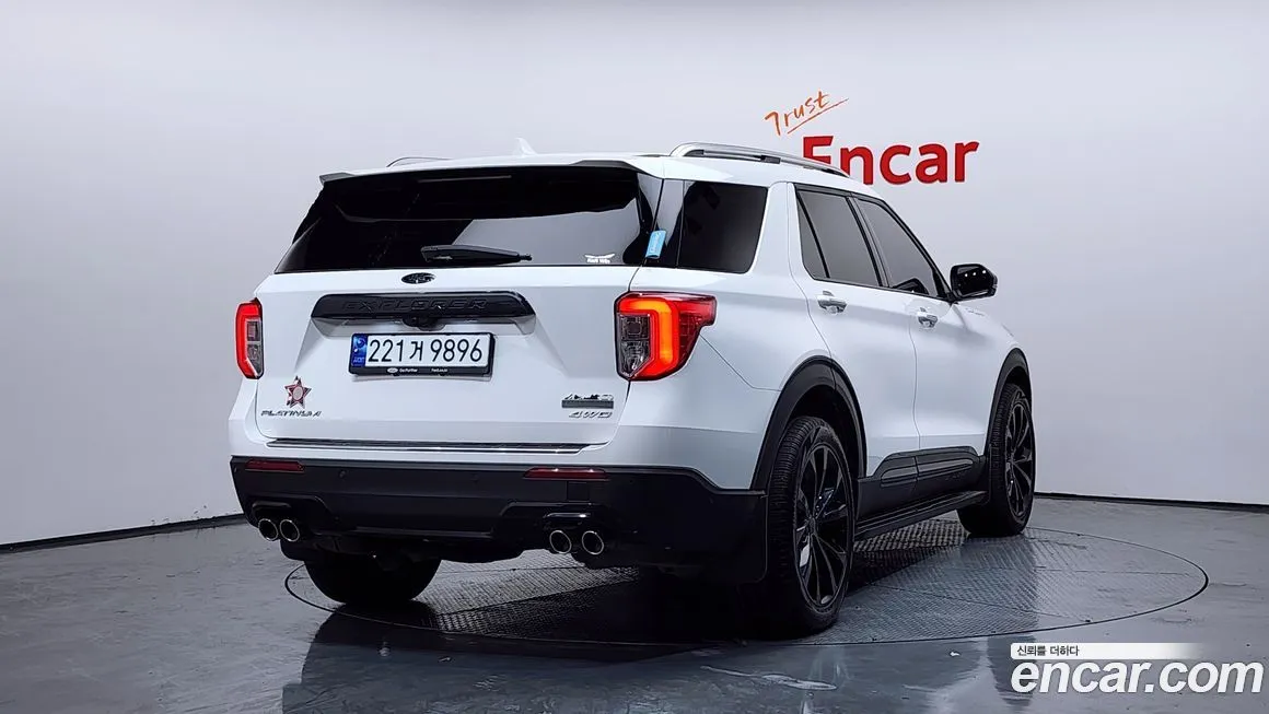 Ford Explorer 2022 из KR, фото 2