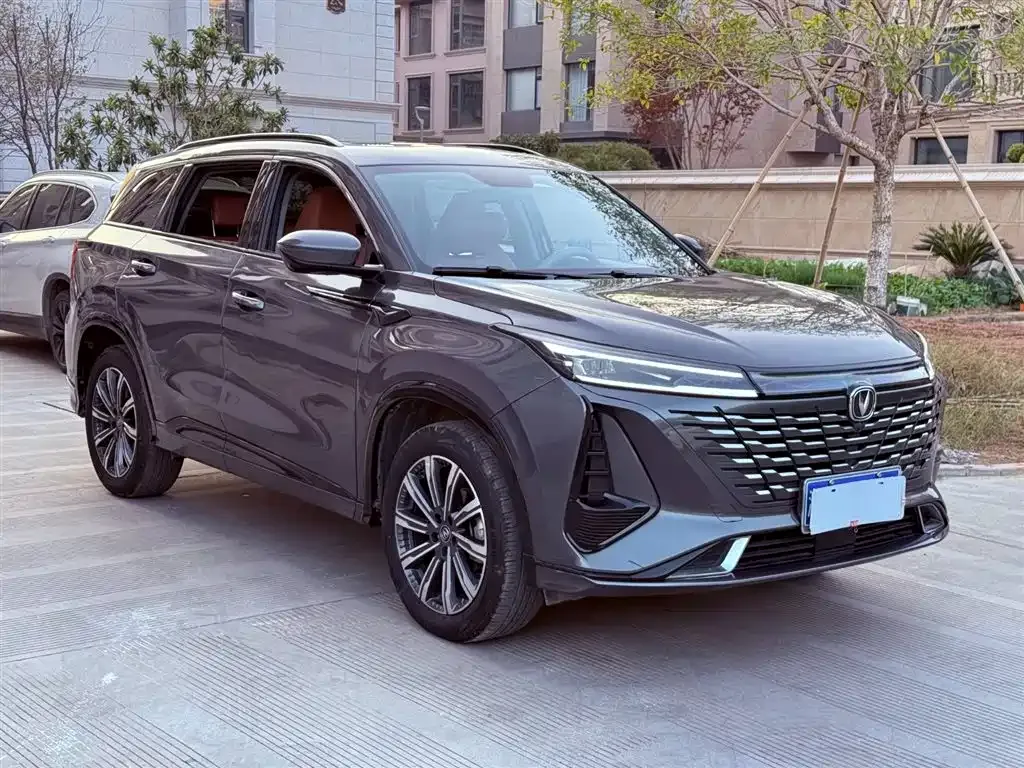 Changan CS75PLUS 2023 из CN, фото 3