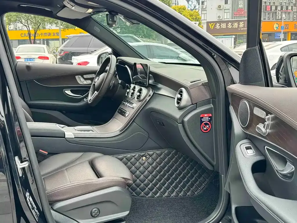 Mercedes-Benz GLC 2021 из CN, фото 10