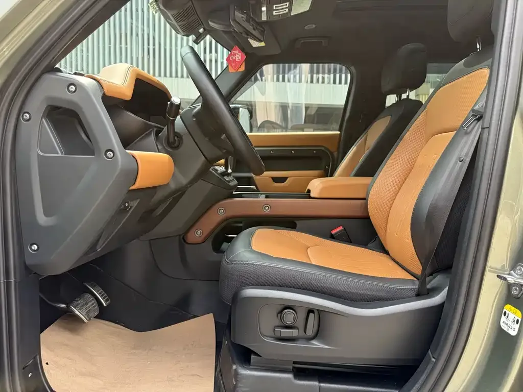 Land Rover Defender 2022 из CN, фото 3