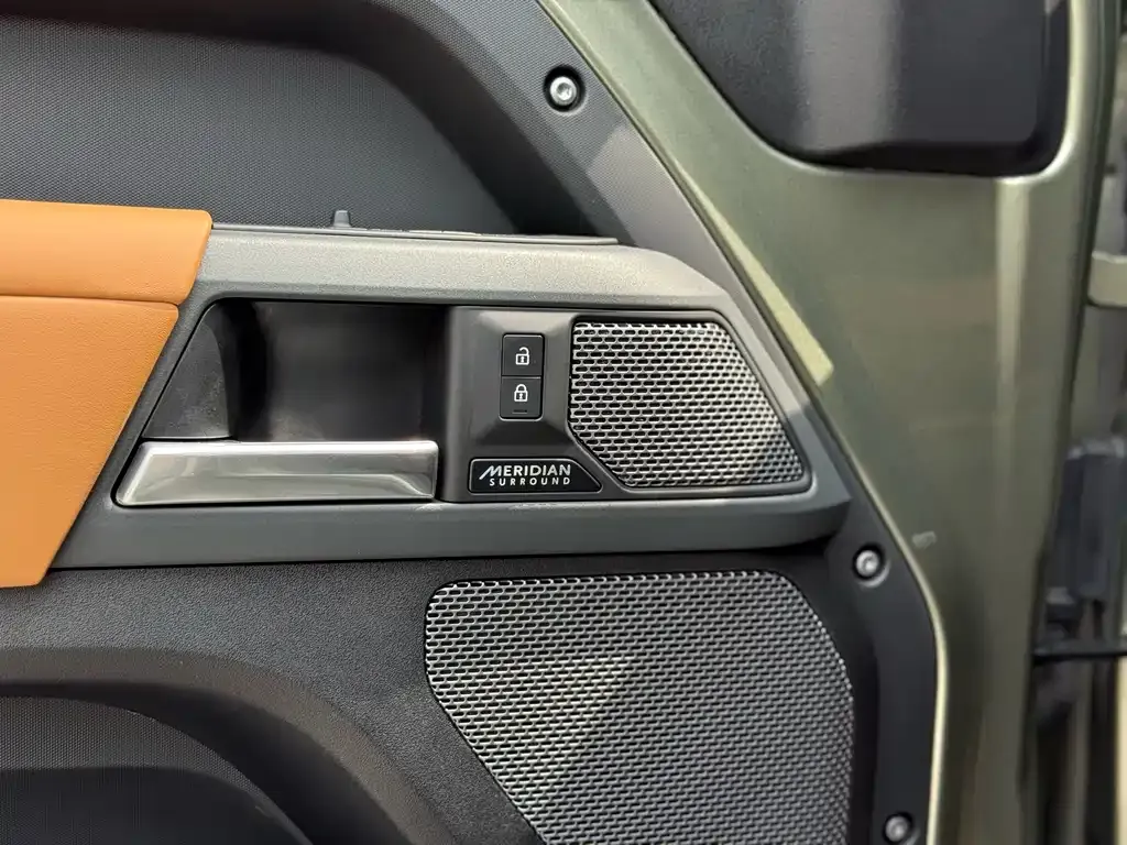 Land Rover Defender 2022 из CN, фото 5