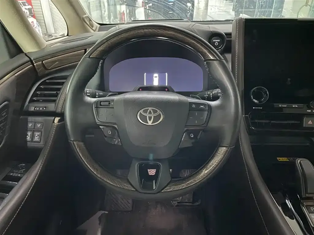 Toyota Alphard 2023 из CN, фото 10
