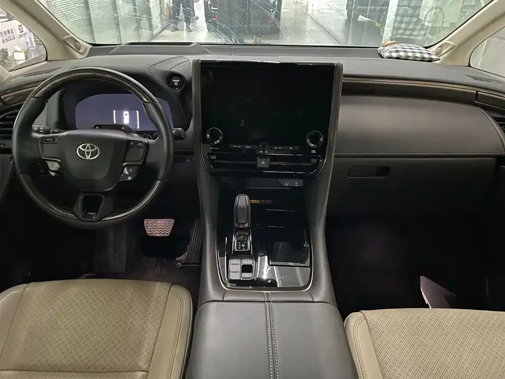 Toyota Alphard 2023 из CN, фото 7