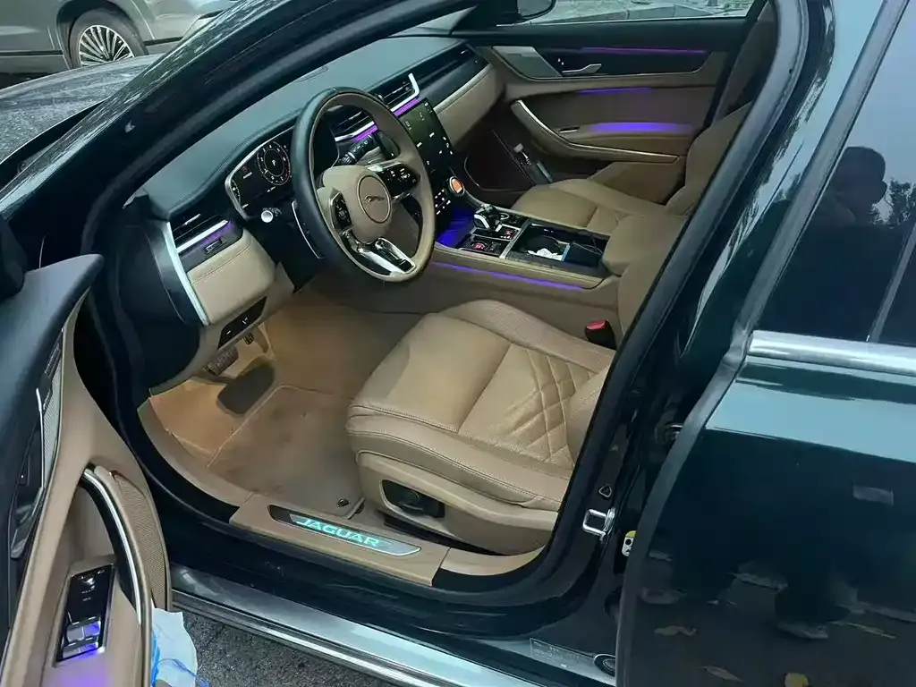 Jaguar XFL 2024 из CN, фото 3
