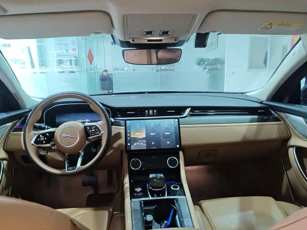 Jaguar XFL 2024 из CN, фото 8