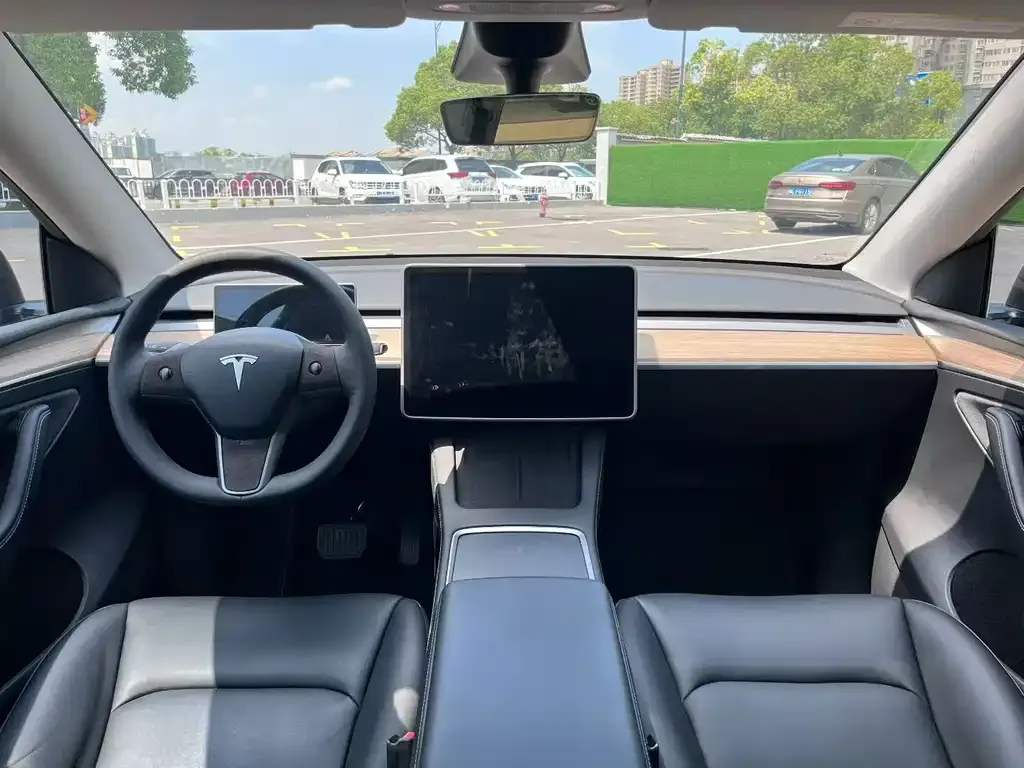 Tesla Model Y 2022 из CN, фото 5
