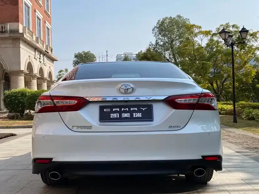 Toyota Camry 2021 из CN, фото 6