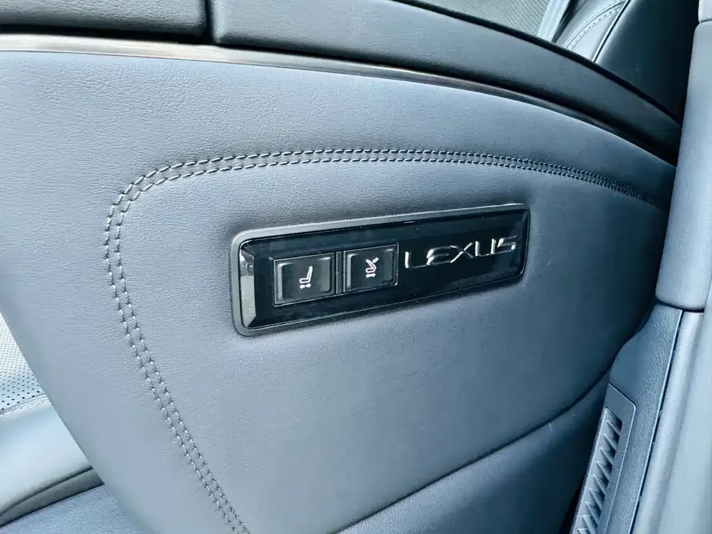 Lexus LM 2024 из CN, фото 10