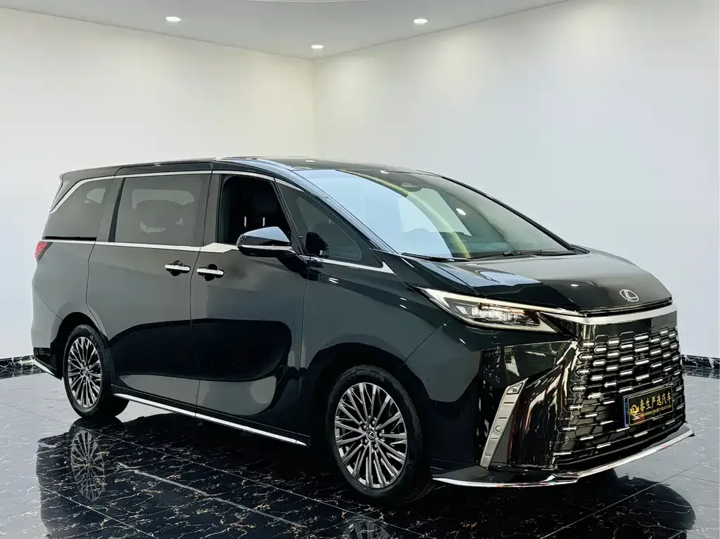 Lexus LM 2024 из CN, фото 3