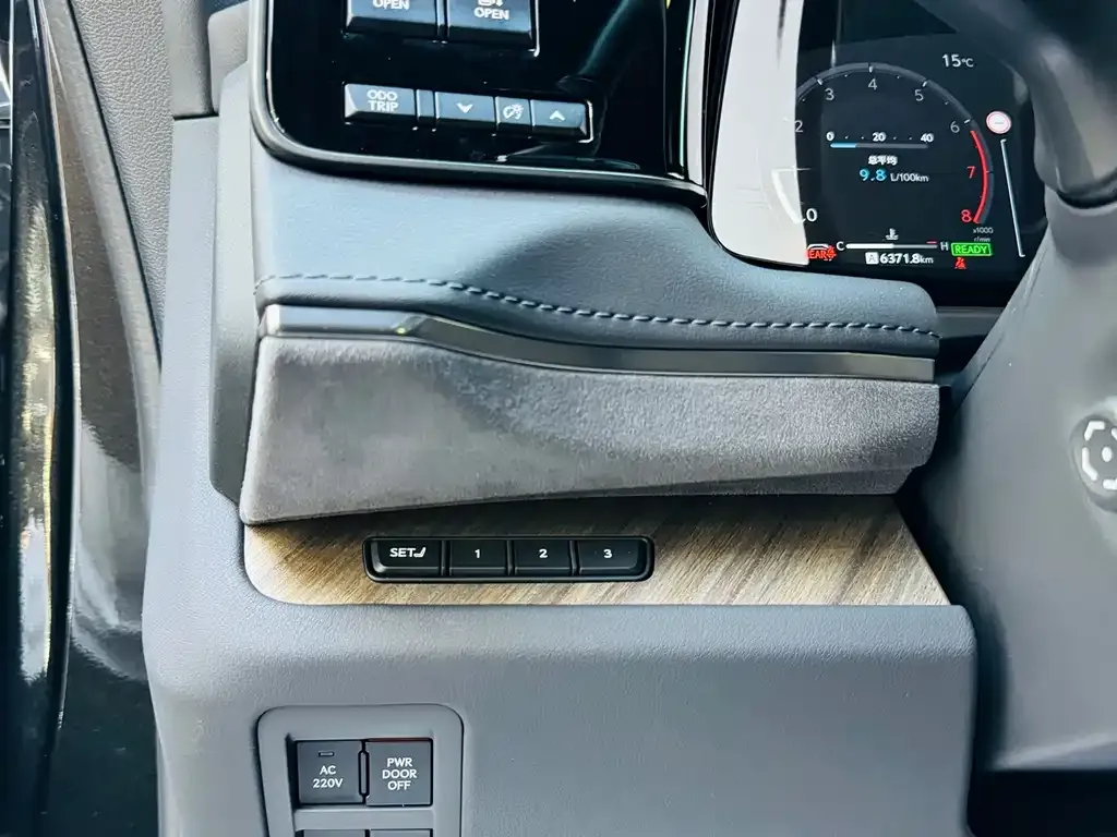 Lexus LM 2024 из CN, фото 5