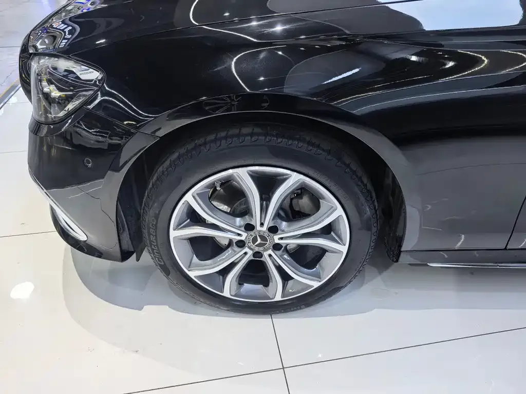 Mercedes-Benz E-Class 2022 из CN, фото 4