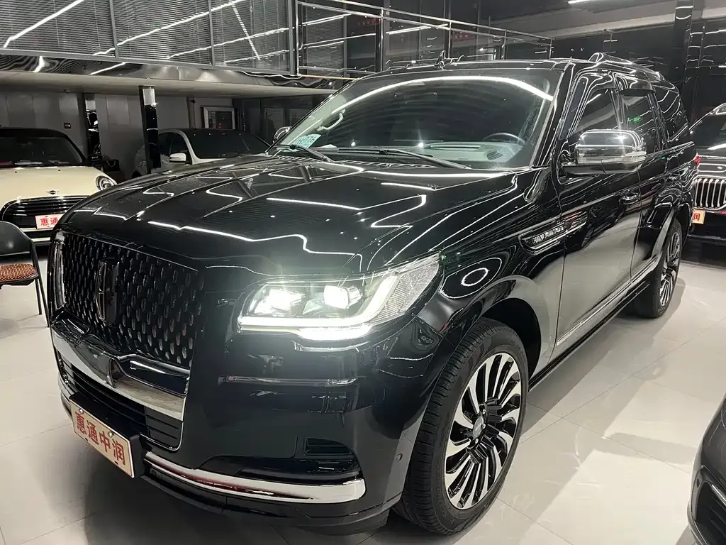 Lincoln Navigator 2024 из CN, фото 1