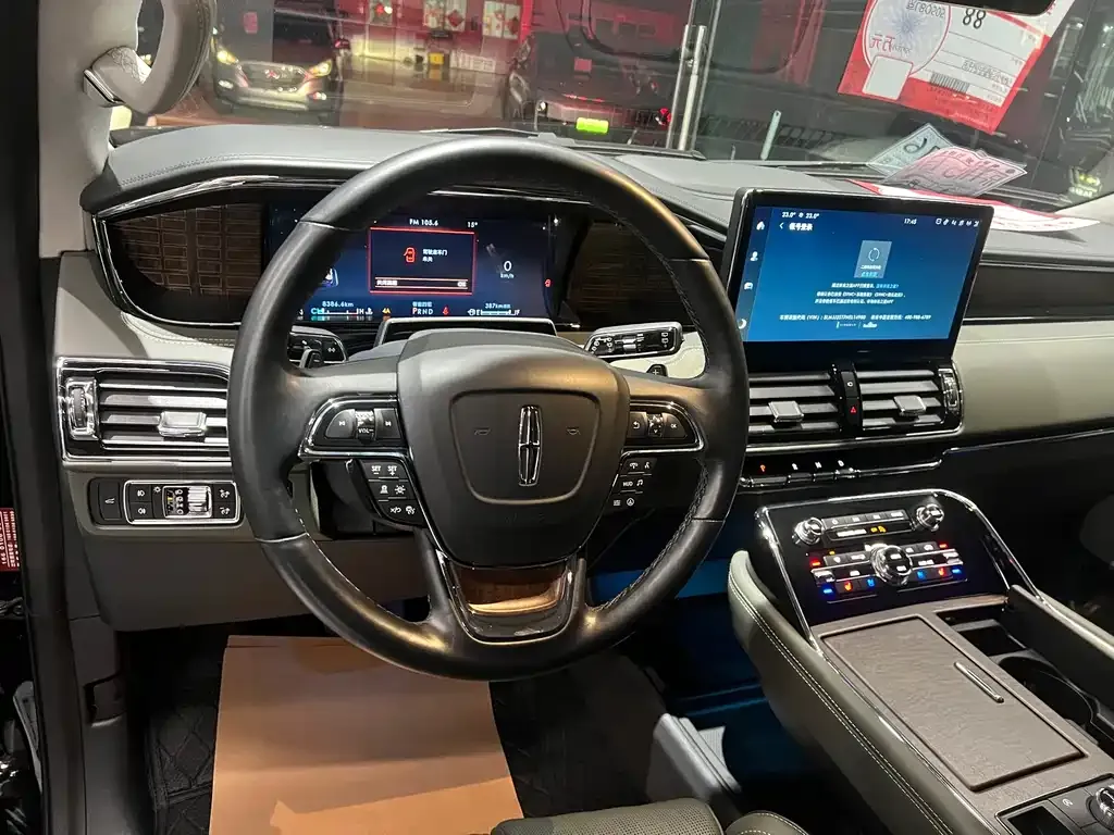 Lincoln Navigator 2024 из CN, фото 9