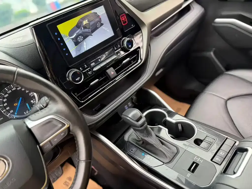 Toyota Highlander 2022 из CN, фото 7