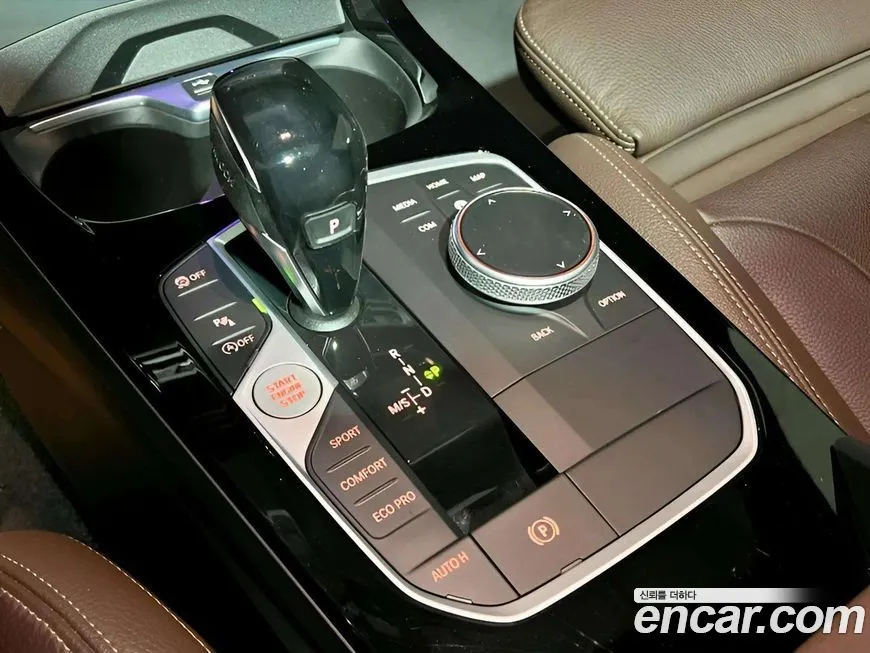 BMW 1-Series 2021 из KR, фото 9