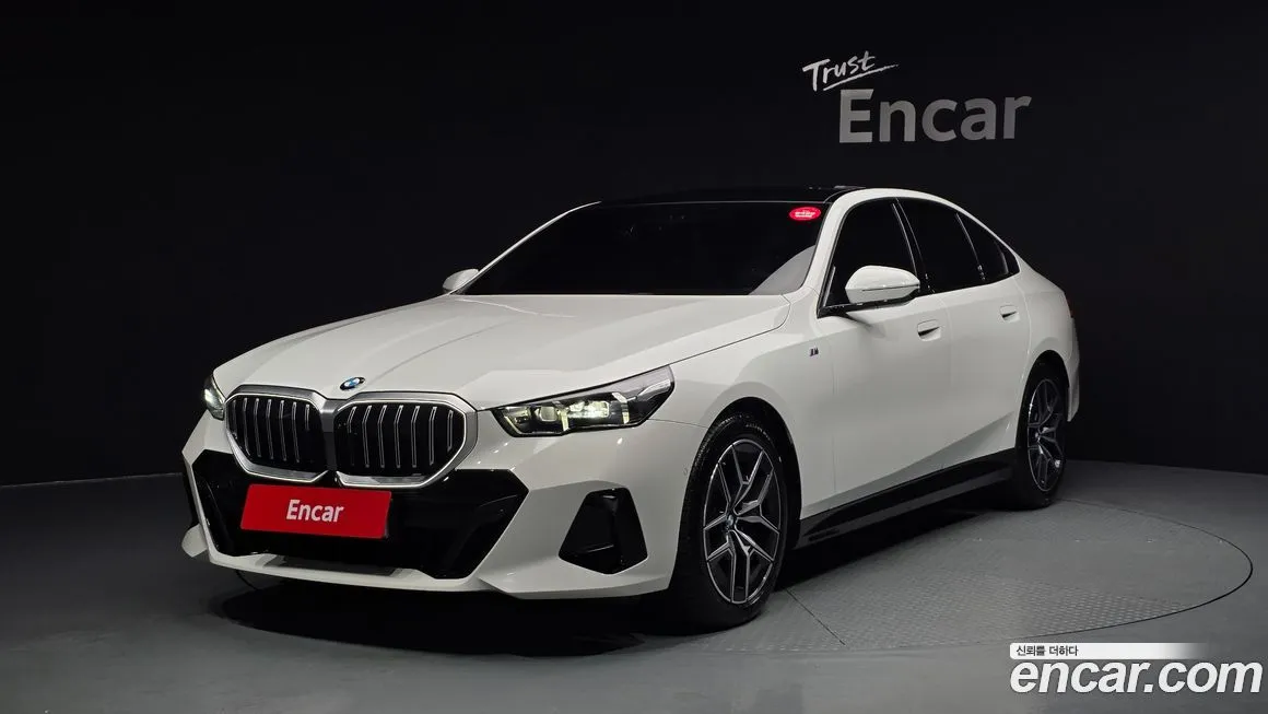 BMW 5-Series 2025 из KR, фото 1