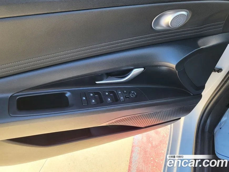 Hyundai AVANTE 2021 из KR, фото 10