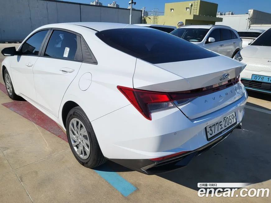 Hyundai AVANTE 2021 из KR, фото 5