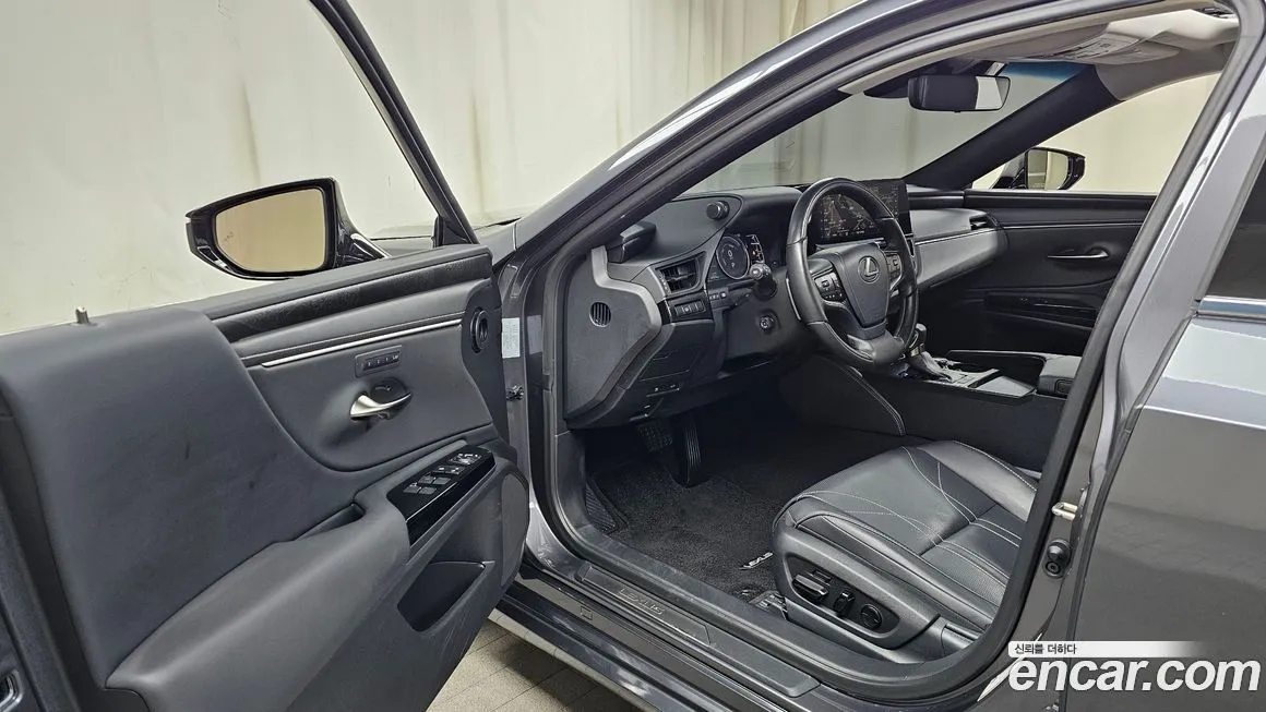 Lexus ES 2023 из KR, фото 10