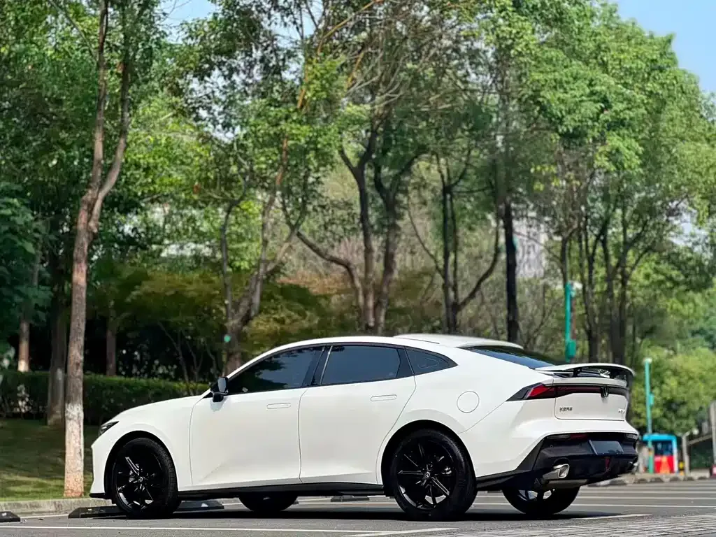 Changan UNI-V 2024 из CN, фото 7