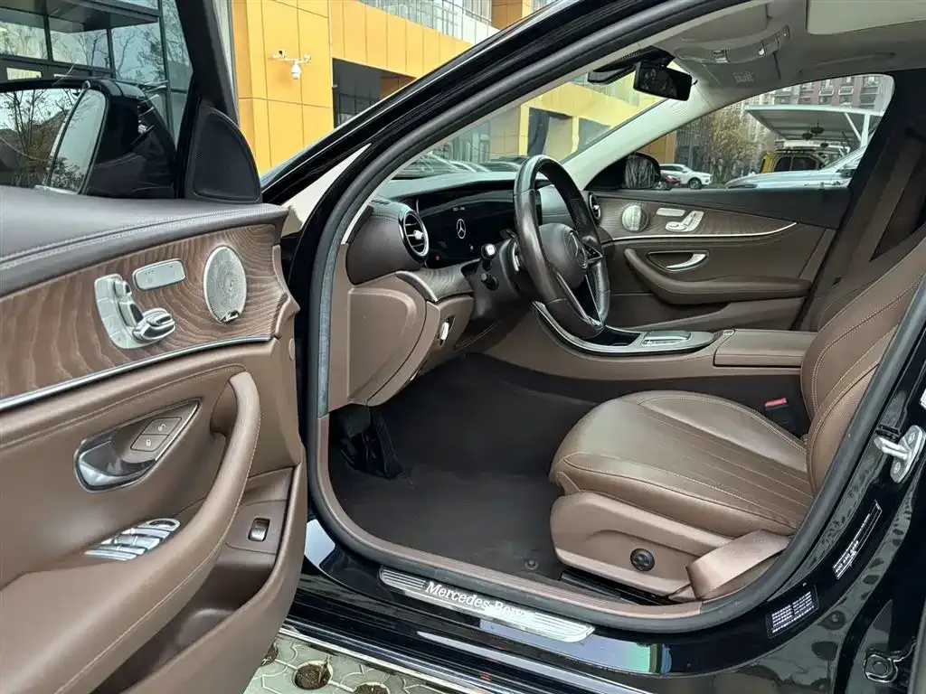 Mercedes-Benz E-Class 2021 из CN, фото 7
