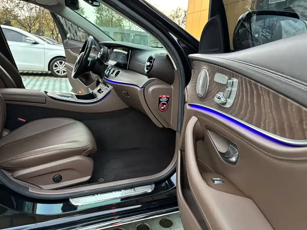 Mercedes-Benz E-Class 2021 из CN, фото 8