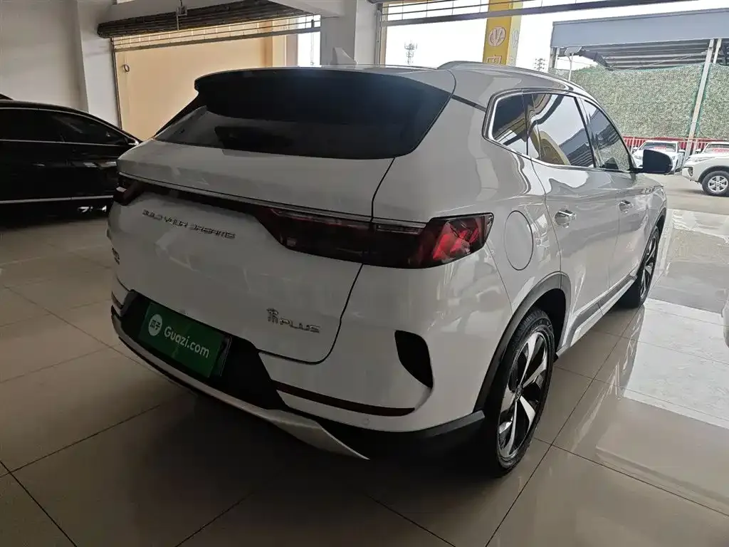 BYD PLUS New Energy — фото 7