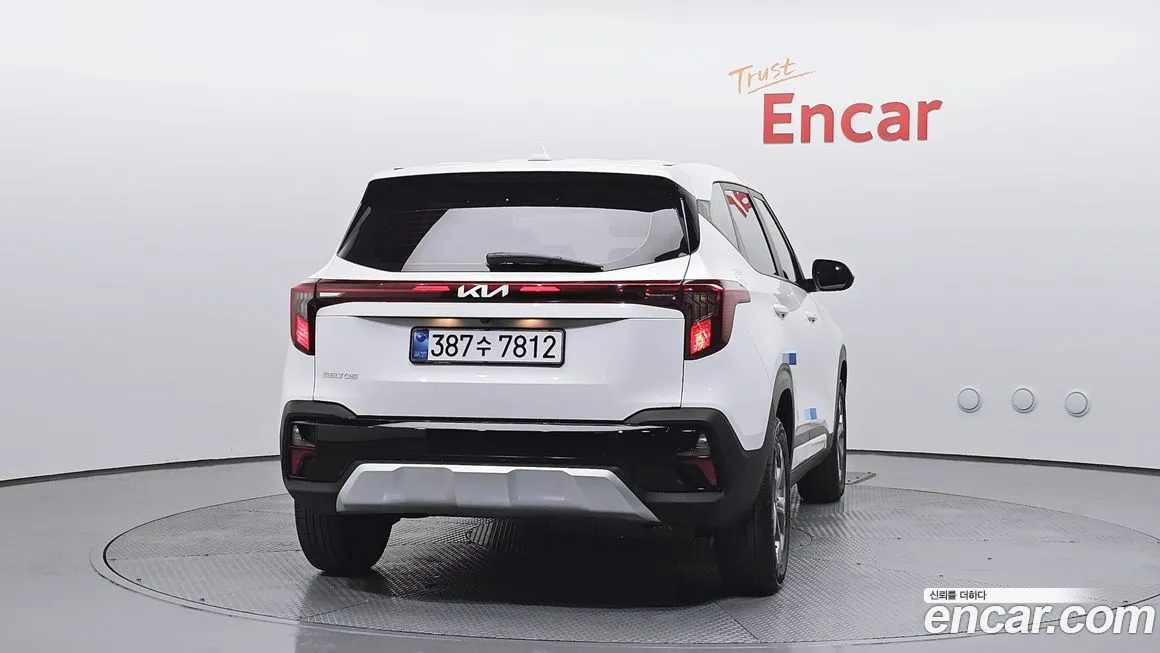 Kia Seltos 2023 из KR, фото 4