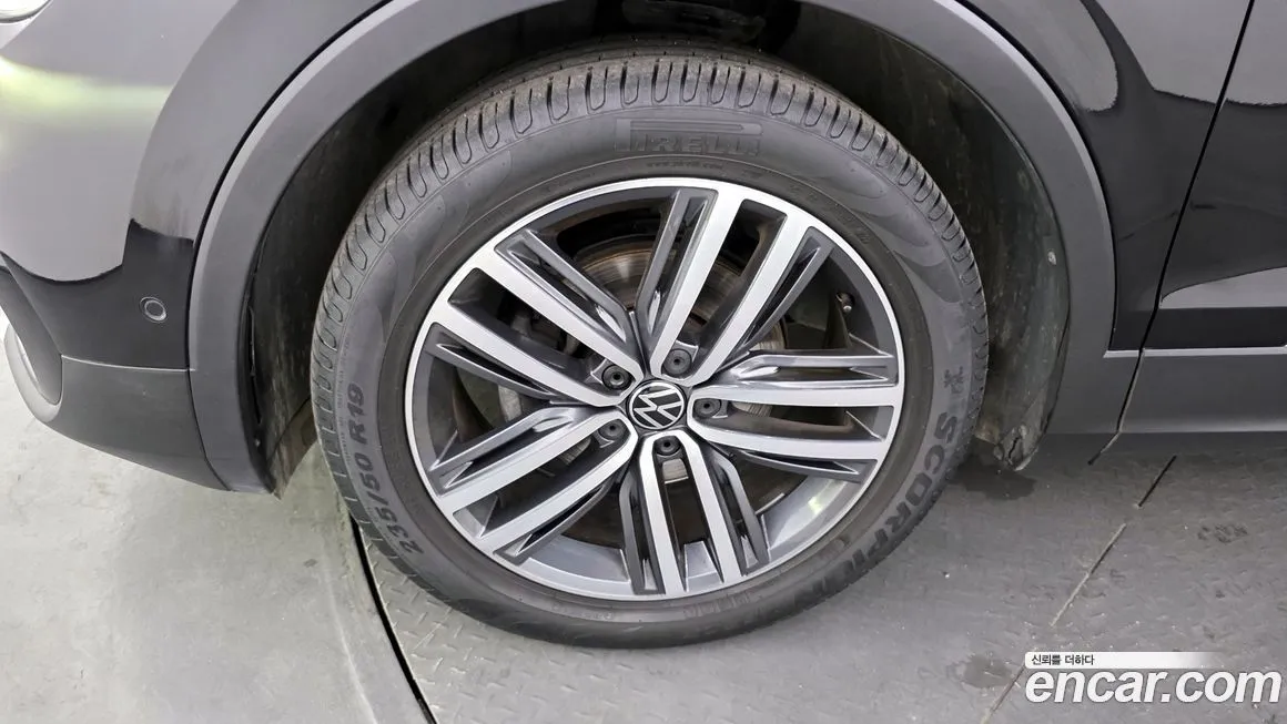 Volkswagen Tiguan 2023 из KR, фото 5