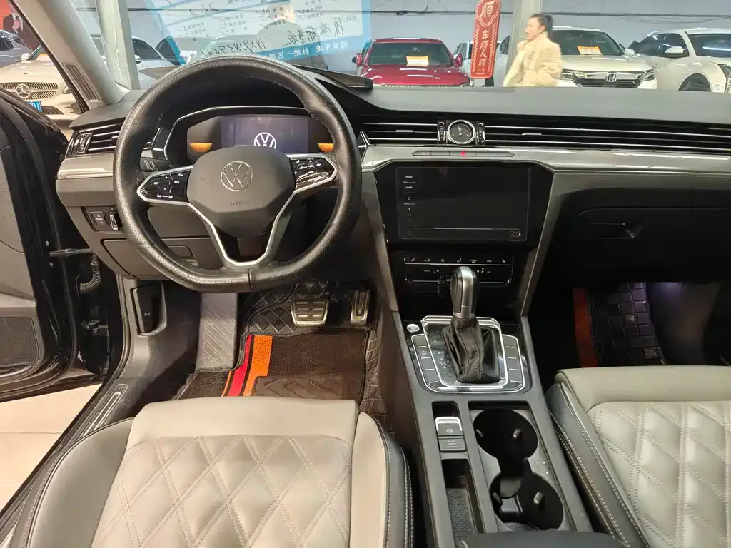 Volkswagen Magotan 2023 из CN, фото 3