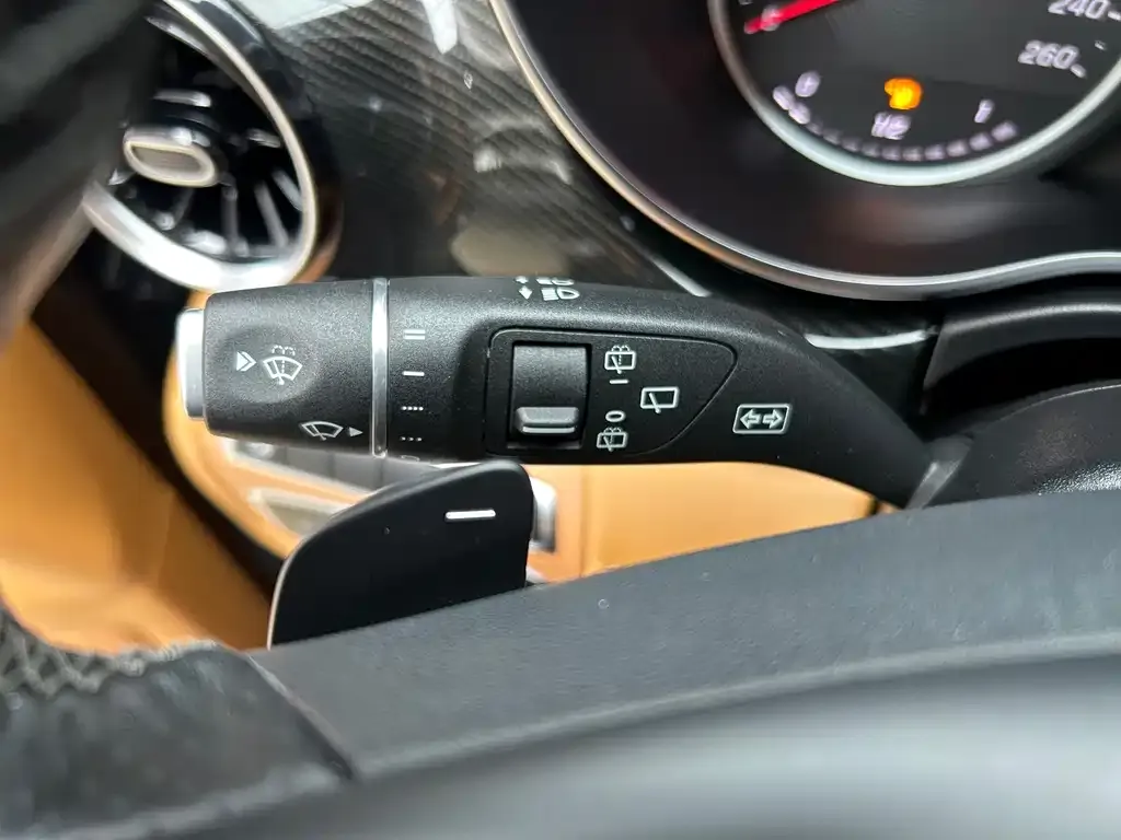 Mercedes-Benz V-Class 2022 из CN, фото 9