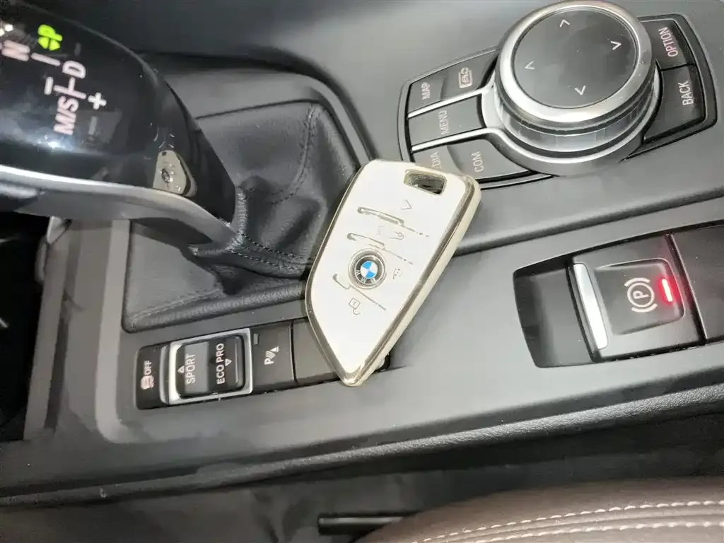 BMW X1 2022 из CN, фото 9