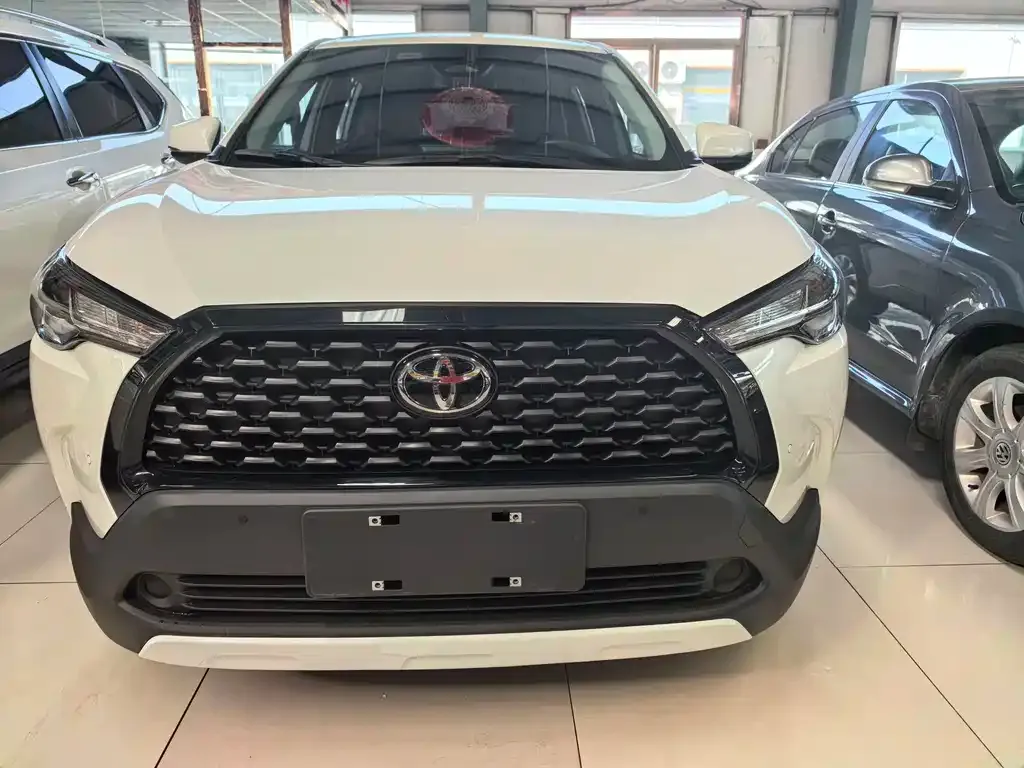 Toyota Corolla Cross 2025 из CN, фото 2