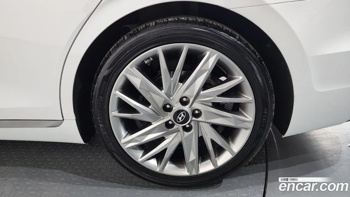 Hyundai Grandeur 2022 из KR, фото 5