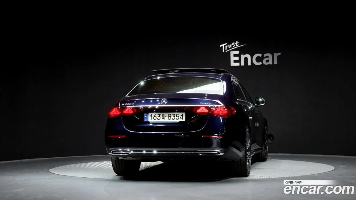 Mercedes-Benz E-Class 2024 из KR, фото 4