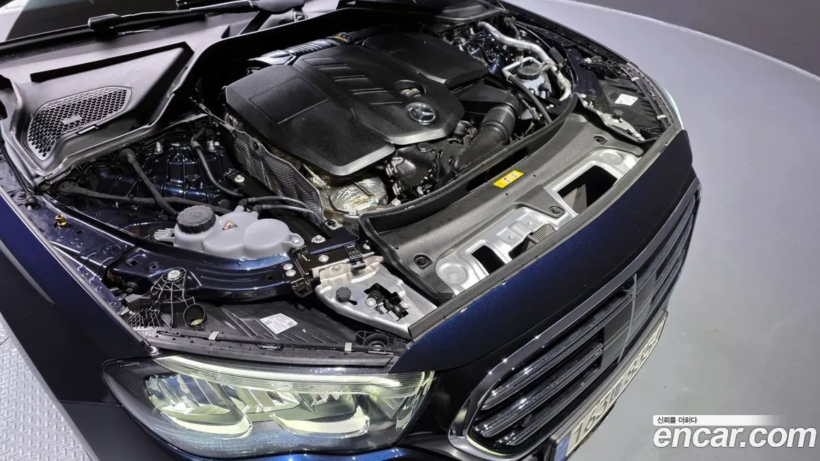 Mercedes-Benz E-Class 2024 из KR, фото 6