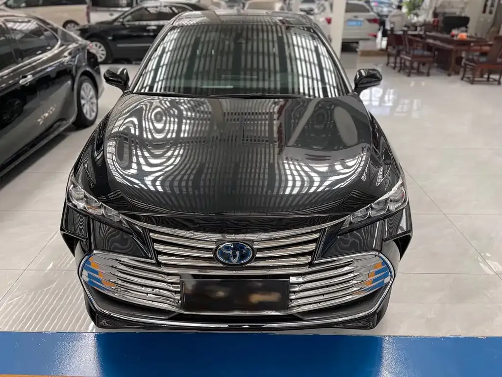 Toyota Avalon 2022 из CN, фото 2