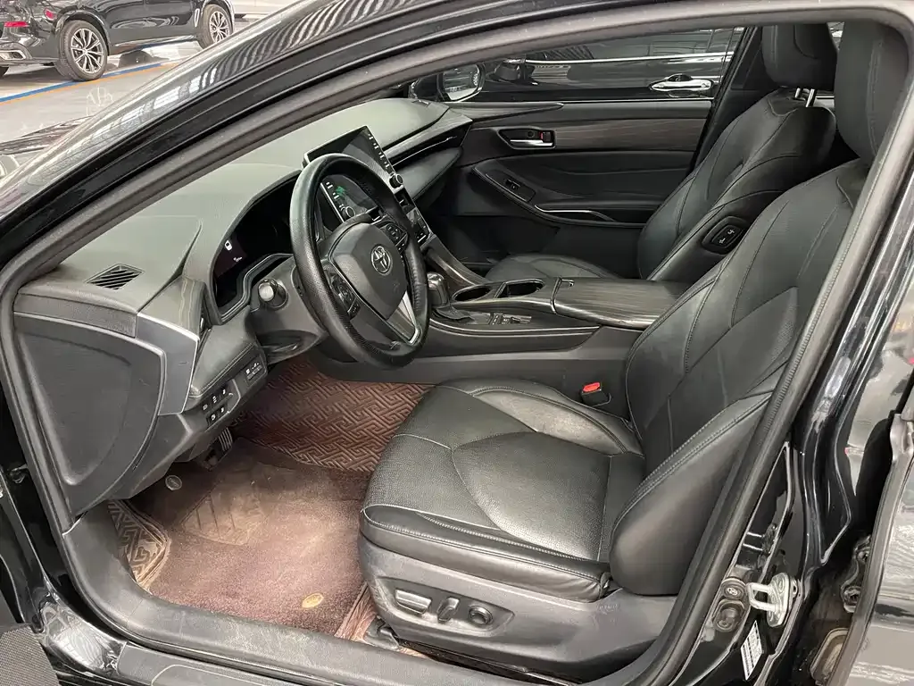 Toyota Avalon 2022 из CN, фото 5
