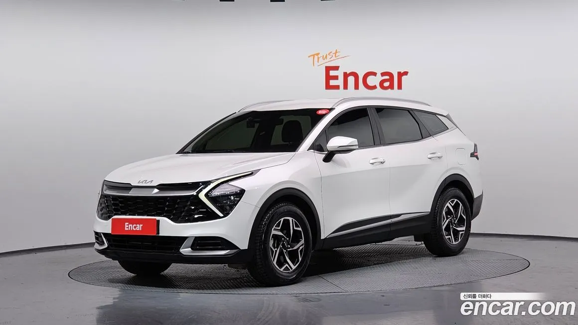 Kia Sportage — фото 1