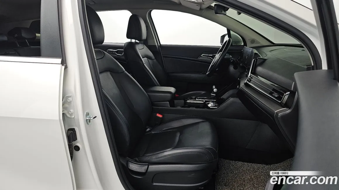 Kia Sportage — фото 10