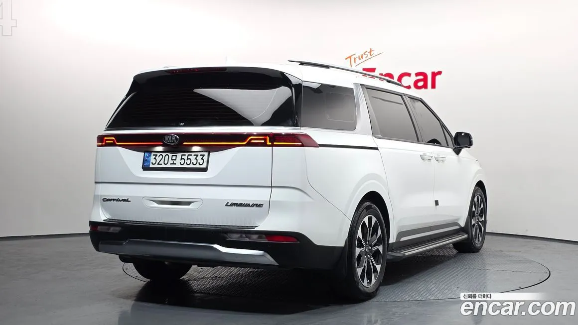 Kia Carnival 2021 из KR, фото 2