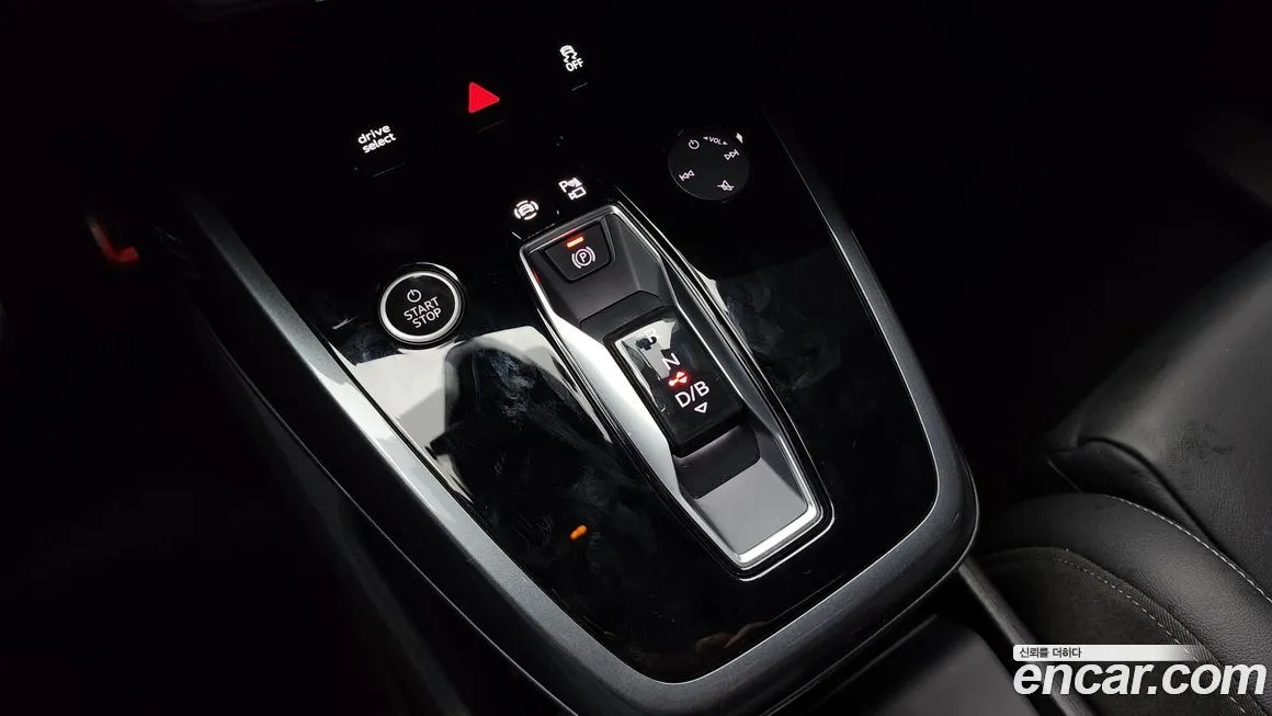 Audi Q4 e-tron 2025 из KR, фото 9