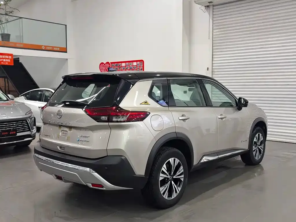 Nissan X-Trail 2023 из CN, фото 7