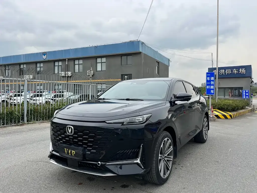 Changan UNI-K 2021 из CN, фото 1
