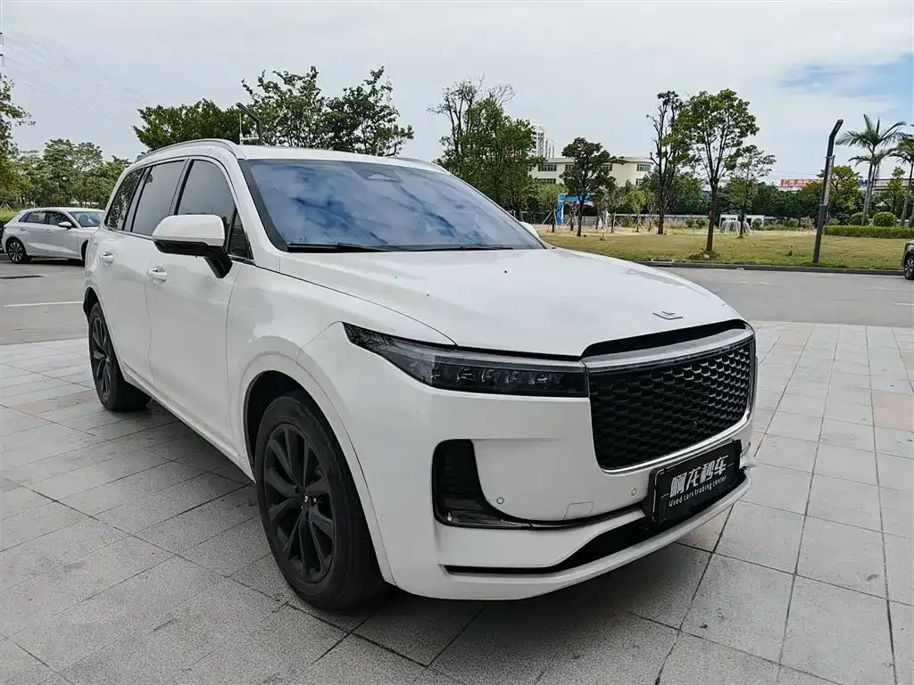 Li Auto ONE 2021 из CN, фото 2