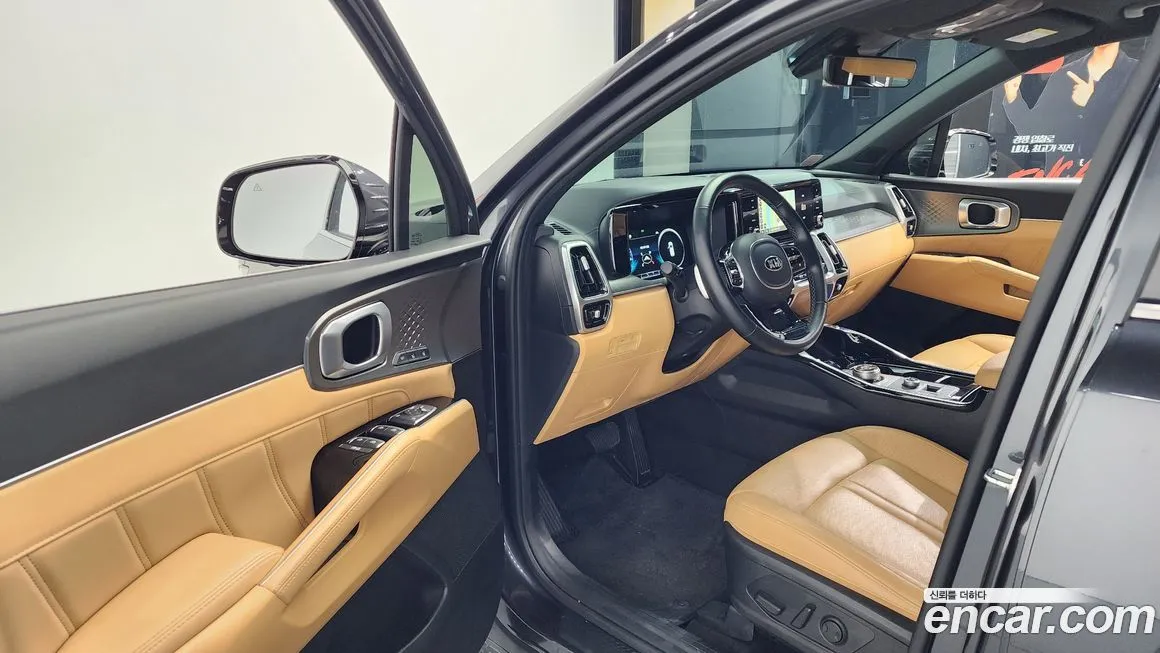 Kia Sorento — фото 10