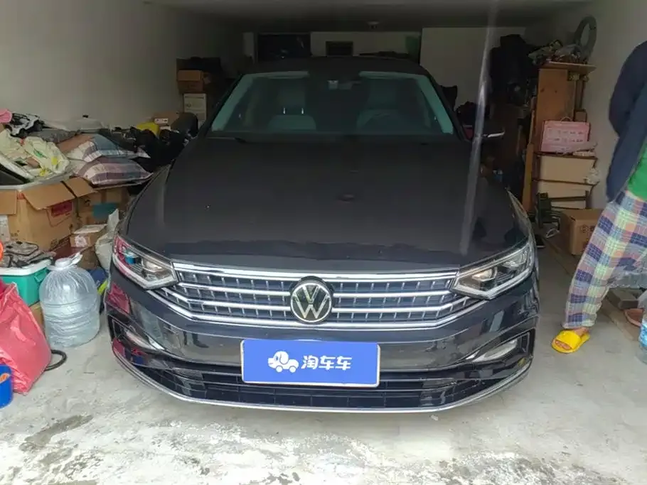 Volkswagen Magotan 2023 из CN, фото 2