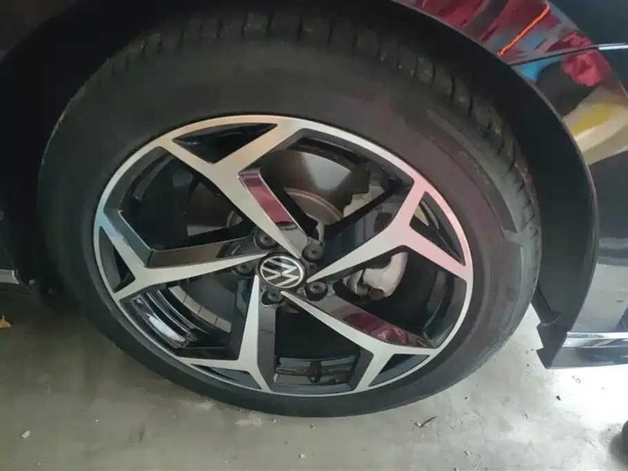 Volkswagen Magotan 2023 из CN, фото 6