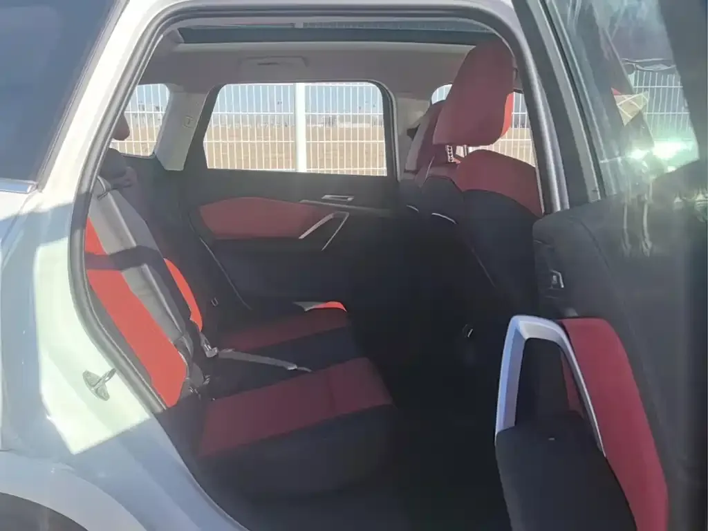 BMW X1 2025 из CN, фото 6