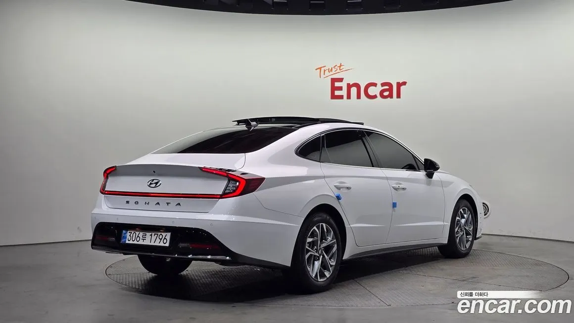 Hyundai Sonata 2023 из KR, фото 2